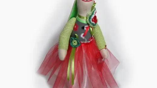 Зайка тильда Клубничка