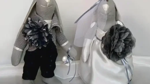 Свадебные зайки в сером