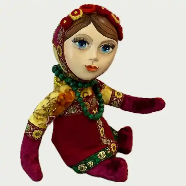 Тедди долл "Русская красавица" сидит вправо