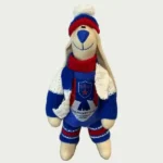 Заяц Тильда «Хоккеист СКА» стоит